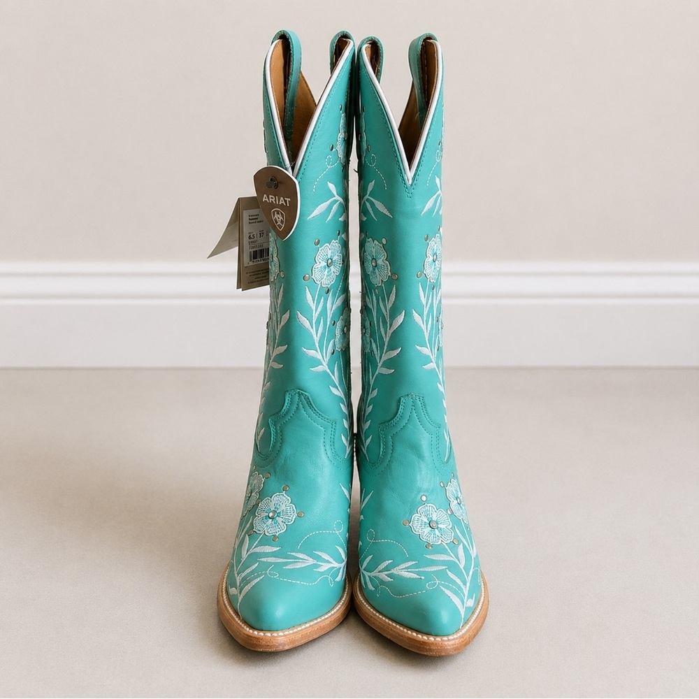 ARIAT Romance Western Boot in Natural Turquoise - Picture 4 of 12